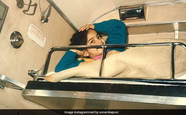 Throwback Thursday: The Kapoors Had A Fam Discussion On Sonam Kapoor's Train Pic