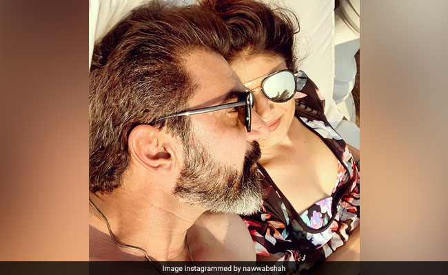 Trending Pics From Pooja Batra's Romantic Holiday With 'Soulmate' Nawab Shah