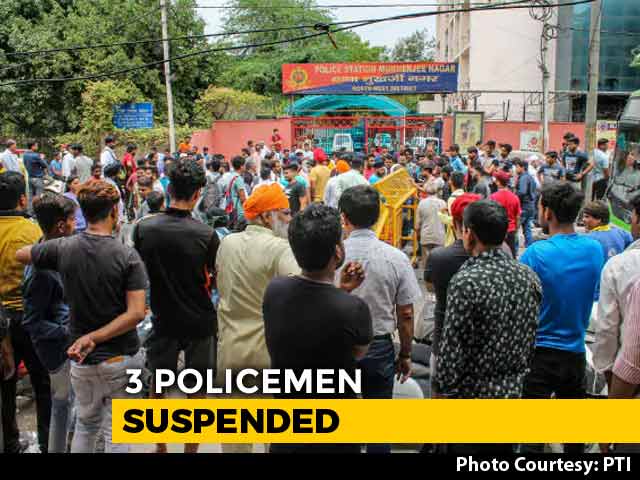 Protesters Demand Sacking Of Delhi Cops Who Allegedly Attacked Driver