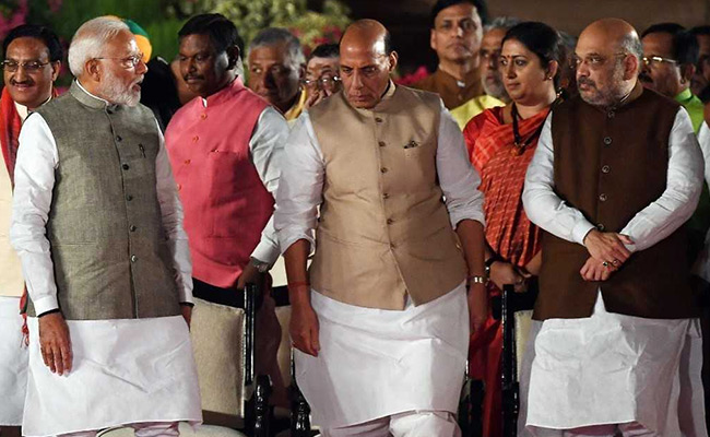 Rajnath Singh, ML Khattar Part Of BJP Team To Help Pick 3 Chief Ministers