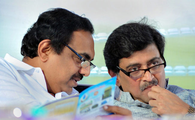 कांग्रेस के वरिष्ठ नेता ने कहा, 'शिवसेना के साथ गठबंधन केवल...'