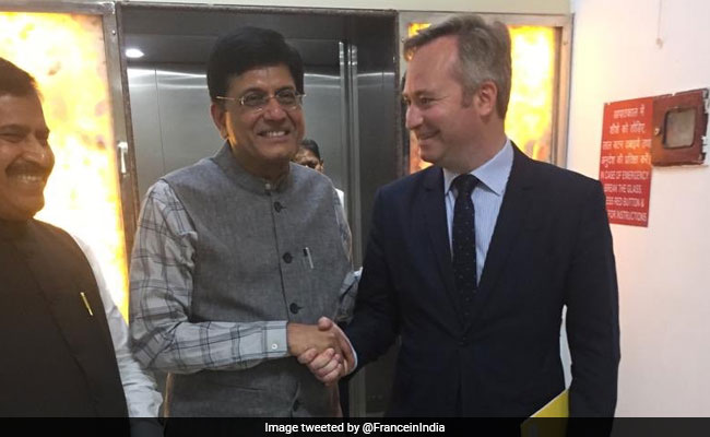 France To Give 7 Lakh Euros For Railway Station Development In India