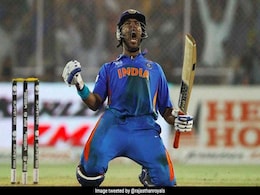 Yuvraj Singh कर चुके हैं पंजाबी फिल्मों में भी काम, जानिए एक ओवर में 6 छक्के मारने वाले युवी की 10 खास बातें Yuvraj Singh कर चुके हैं पंजाबी फिल्मों में भी काम, जानिए एक ओवर में 6 छक्के मारने वाले युवी की 10 खास बातें