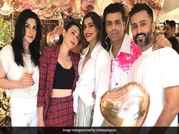 Inside Sonam Kapoor's Birthday Brunch with Janhvi, Ananya, Karisma, Malaika Inside Sonam Kapoor's Birthday Brunch with Janhvi, Ananya, Karisma, Malaika