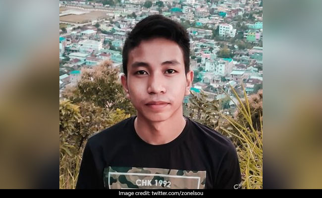 Facebook Awards Manipur Man With USD 5,000 For Detecting WhatsApp Bug