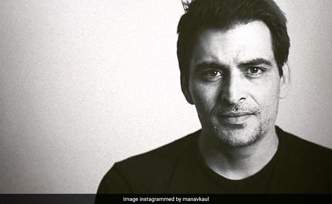 This Actor Will Reportedly Play Parineeti Chopra's Coach In Saina Nehwal's Biopic