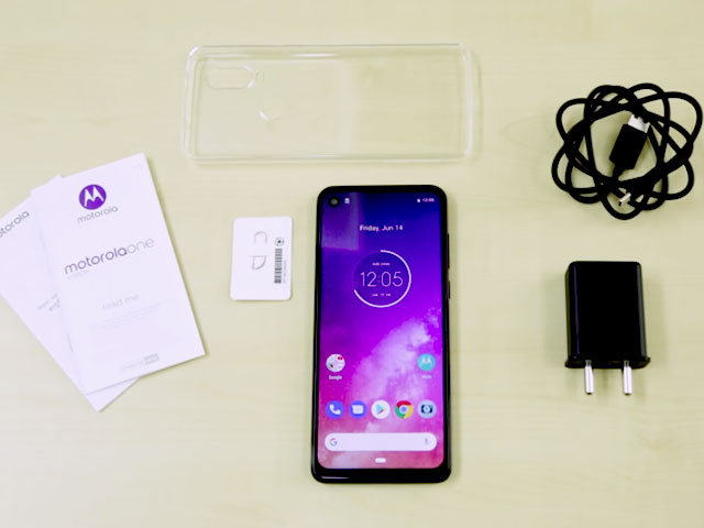 मोटोरोला वन की अनबॉक्सिंग और फर्स्ट लुक