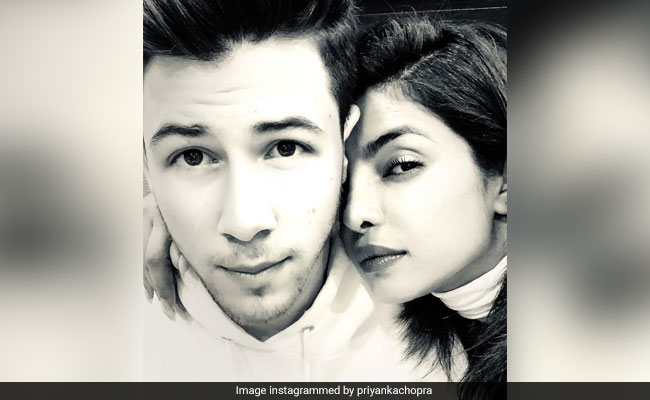 प्रियंका चोपड़ा बनना चाहती हैं देश की प्रधानमंत्री, निक को बनाना चाहती हैं राष्ट्रपति