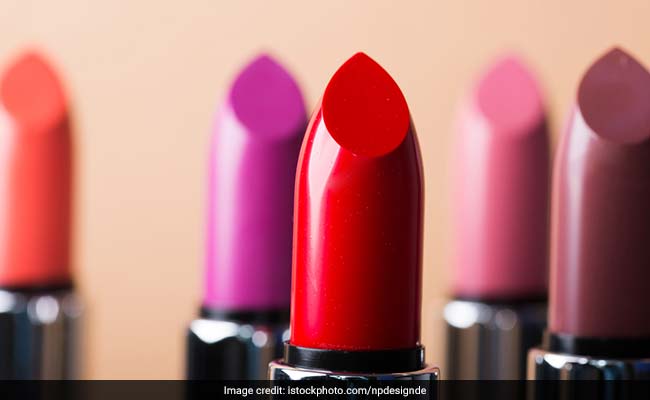 Amazon Beauty Wardrobe Refresh Sale: 7 Lipsticks Under Rs 299