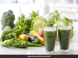 Low-Carb Diet: 5 Healthy Vegetable Juice Recipes To Add To Your Weight Loss Diet Low-Carb Diet: 5 Healthy Vegetable Juice Recipes To Add To Your Weight Loss Diet