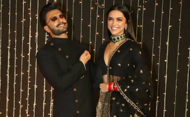 <i>'83</i>: Ranveer Singh Is Thrilled That Deepika Padukone And He Won't 'Die In The End'