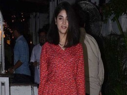 'दंगल गर्ल' जायरा वसीम को लेकर फिर आई चौंकाने वाली खबर, अब काम से भी किया किनारा 'दंगल गर्ल' जायरा वसीम को लेकर फिर आई चौंकाने वाली खबर, अब काम से भी किया किनारा