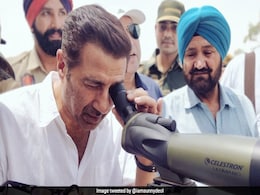 Sunny Deol Reviews Progress Of Construction Work On Kartarpur Corridor Sunny Deol Reviews Progress Of Construction Work On Kartarpur Corridor