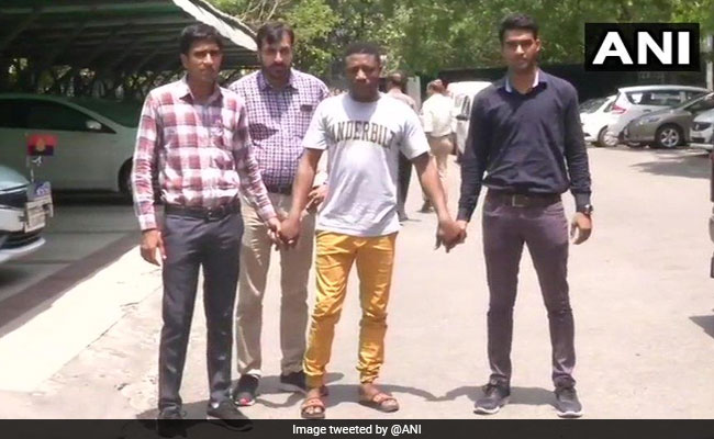 Nigerian Cheats People Of Crores Through Herbal Oil Export Trap, Arrested