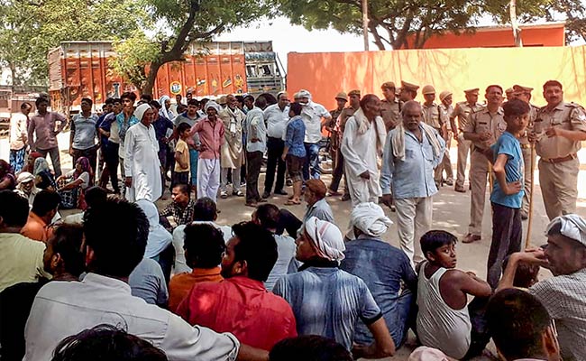 Internet Services Suspended In Aligarh's Tappal Amid Tensions Over Murder