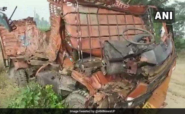 8 Killed, 11 Injured In Road Accident In Uttar Pradesh