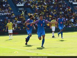 King's Cup 2019: भारत ने मेजबान थाईलैंड को हराया, अनिरुद्ध थापा ने दागा एकमात्र गोल King's Cup 2019: भारत ने मेजबान थाईलैंड को हराया, अनिरुद्ध थापा ने दागा एकमात्र गोल
