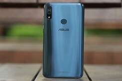 10,000 रुपये तक के बेस्ट स्मार्टफोन (जून 2019) 10,000 रुपये तक के बेस्ट स्मार्टफोन (जून 2019)