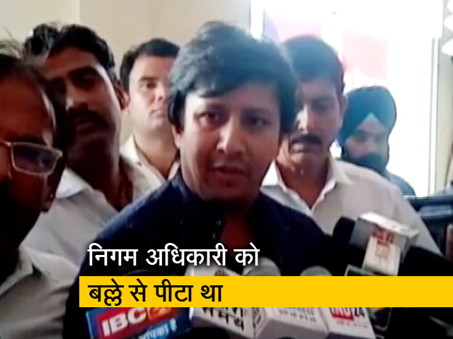 सिटी एक्सप्रेस: आकाश विजयवर्गीय को मिली जमानत और पुणे में 15 लोगों की मौत