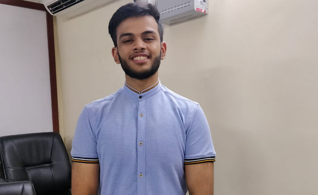 Eligible For Many Ivy League Colleges, This Boy Chose To Study In India