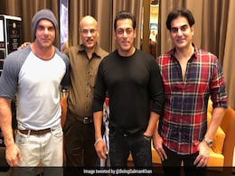 क्या सलमान इस बॉलीवुड डायरेक्टर के साथ करने जा रहे हैं अगली फिल्म, ट्विटर पर लिखी यह बात क्या सलमान इस बॉलीवुड डायरेक्टर के साथ करने जा रहे हैं अगली फिल्म, ट्विटर पर लिखी यह बात