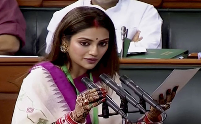 Mimi Chakraborty Backs Nusrat Jahan After Criticism Over <i>Sindoor</i>, Bangles
