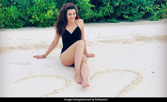 Kriti Sanon Is Making The Most Of Summer On A Beach In The Maldives. See Pics