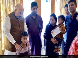 Amit Shah Meets 5-Year-Old Son Of Cop Killed In Kashmir Terror Attack Amit Shah Meets 5-Year-Old Son Of Cop Killed In Kashmir Terror Attack