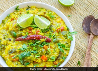 Bisi Bele Baath Recipe: Make Karnataka's Classic Spicy Khichdi In Just 30 Minutes Bisi Bele Baath Recipe: Make Karnataka's Classic Spicy Khichdi In Just 30 Minutes