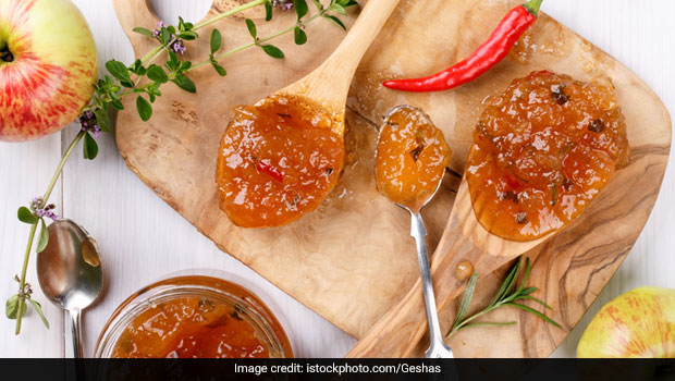 Durga Puja: Prepare This Special Bengali Tomato Chutney At Home For Bhog