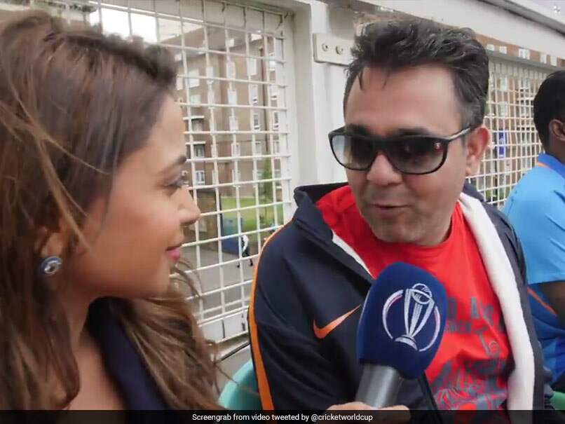 Indian fan takes catch of MS Dhoni six Indian fan takes catch of MS Dhoni six