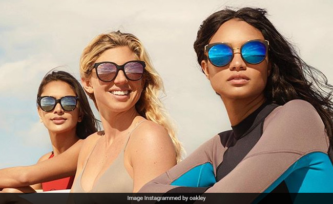 8 Oakley Sunglasses To Give Your Look A Sporty Touch