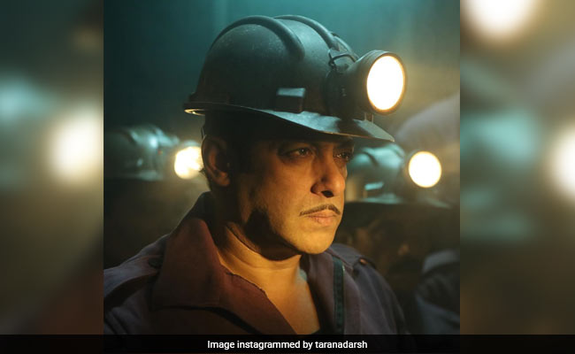 <I>Bharat</i> Box Office Collection Day 7: Salman Khan, Katrina Kaif's Film Is 'Steady,' Makes Over Rs 167 Crore