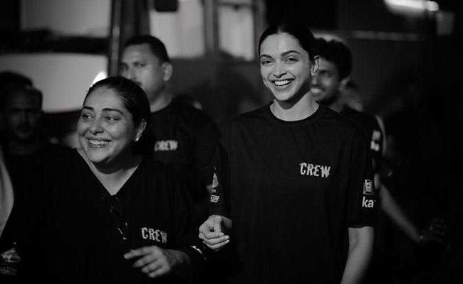 <i>Chhapaak</i> Director On Deepika Padukone's Transformation Into An Acid Attack Survivor