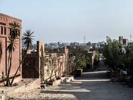 Egypt's Former President Mohamed Morsi Quietly Buried In Cairo Egypt's Former President Mohamed Morsi Quietly Buried In Cairo