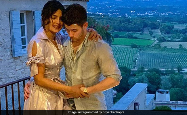 Priyanka Chopra And Nick Jonas Give Us A Glimpse Of Sophie Turner's Wedding Chateau In France