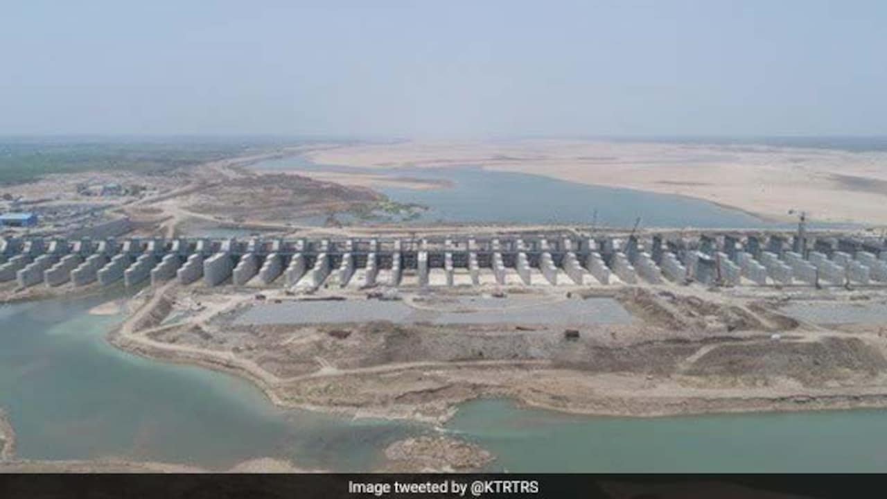 Telangana Irrigation Project Sparks Political Row Over Drought and Safety