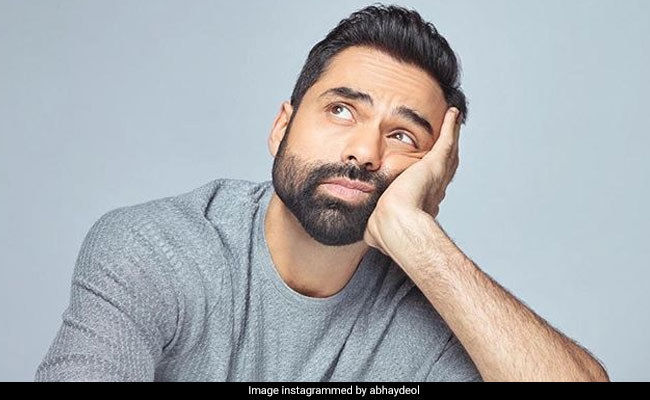 Abhay Deol Says He 'Grew An Early Distaste For Fame, Glamour'