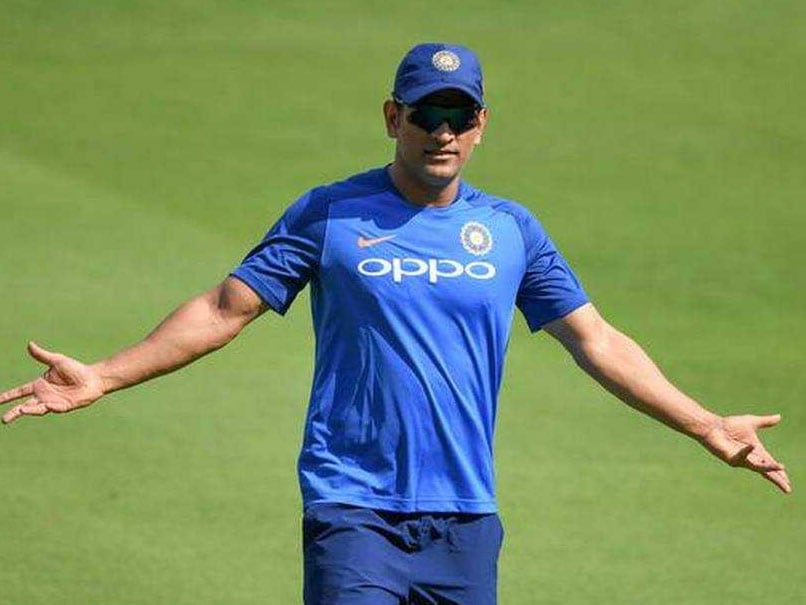 World Cup 2019, IND vs SA: MS Dhoni brings double achievement with this Stumping, but... World Cup 2019, IND vs SA: MS Dhoni brings double achievement with this Stumping, but...