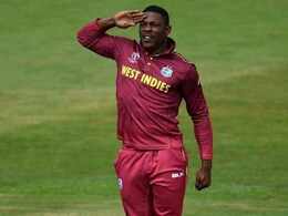 World Cup 2019, AUS vs WI: शेल्डन कॉटरेल ने इस बहुत ही मुश्किल कैच को बाएं हाथ का खेल बना दिया, VIDEO World Cup 2019, AUS vs WI: शेल्डन कॉटरेल ने इस बहुत ही मुश्किल कैच को बाएं हाथ का खेल बना दिया, VIDEO