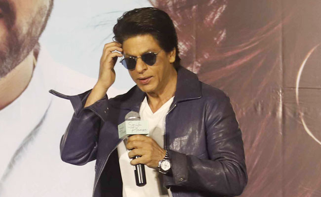 Shah Rukh Khan Jokes About His Failed Movies: 'Can't Be Credited With Making Good Films Right Now'