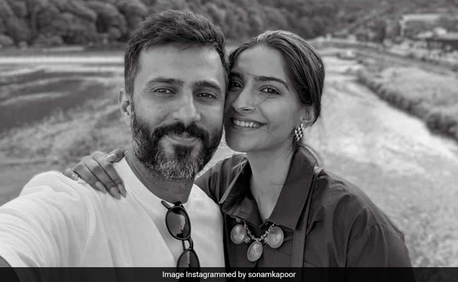 Sonam Kapoor And Anand Ahuja Share Postcard-Worthy Pics From Japan