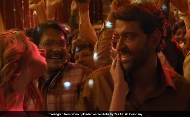 <i>Super 30</i> Song <i>Paisa</i>: Hrithik Roshan As Anand Kumar Cashes In