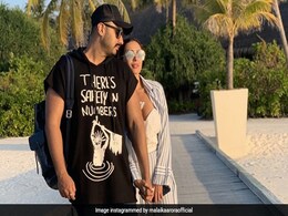 मलाइका अरोड़ा और अर्जुन कपूर की शादी की अटकलें हुईं साफ, एक्ट्रेस ने इंटरव्यू में खुलकर की बात मलाइका अरोड़ा और अर्जुन कपूर की शादी की अटकलें हुईं साफ, एक्ट्रेस ने इंटरव्यू में खुलकर की बात