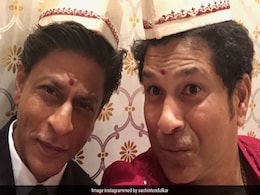 "Don't 'Chuck De' Helmet": Shah Rukh Khan Gets Bollywood Style Advice From Sachin Tendulkar. His Reply Is Epic "Don't 'Chuck De' Helmet": Shah Rukh Khan Gets Bollywood Style Advice From Sachin Tendulkar. His Reply Is Epic