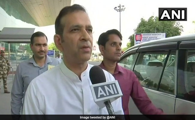 Guests At Indian Envoy's Iftar Party "Turned Away" By Pak Officials