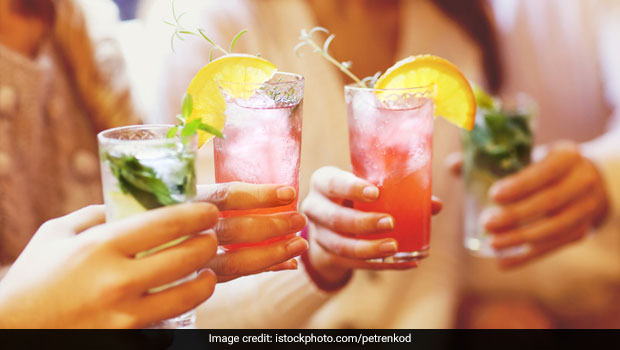 Feeling Low? Beat The Post Festive Blues With These Detox Drinks