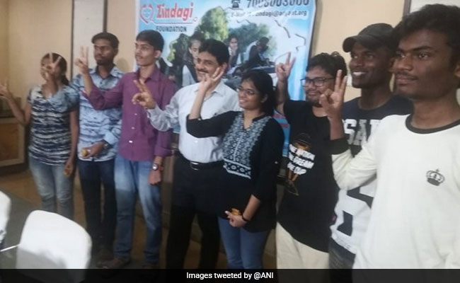 Once A Medical Aspirant, Odisha Teacher Now Helps Underprivileged Students Crack NEET