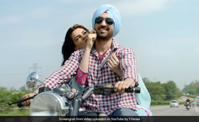 <i>Arjun Patiala</i> Trailer: Diljit Dosanjh And Kriti Sanon Are Trying Too Hard To Make Us Laugh