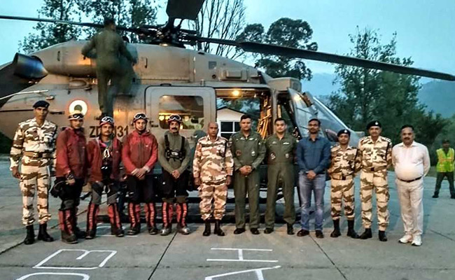 "High-Risk" Retrieval Of Dead Climbers On Himalaya's Nanda Devi Begins